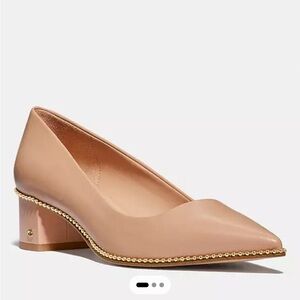 Coach Willa Pumps